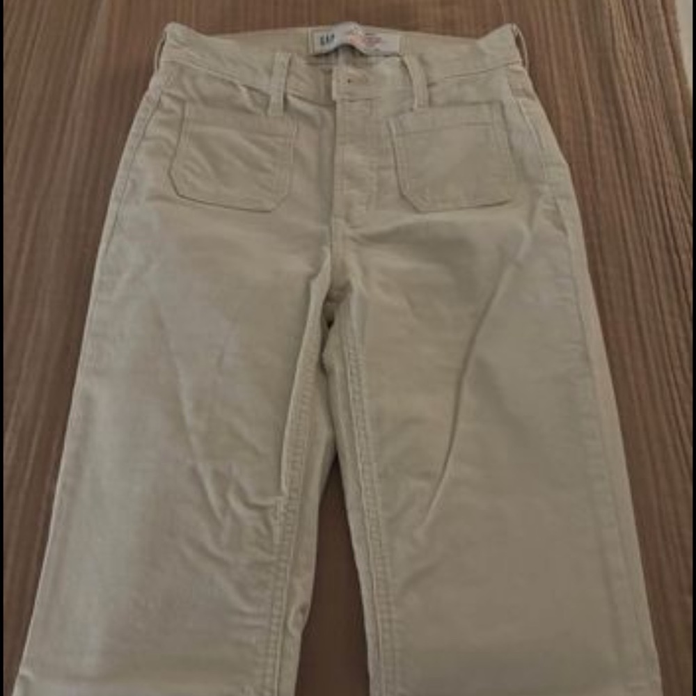 Gap cordoroy pants